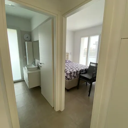 New Luxury With Pool In Borghetto Apartman *