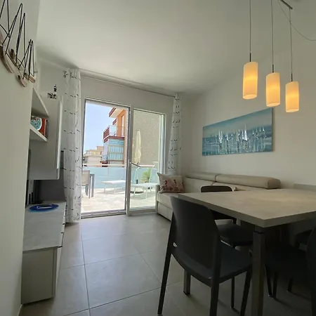 Apartman New Luxury With Pool In Borghetto