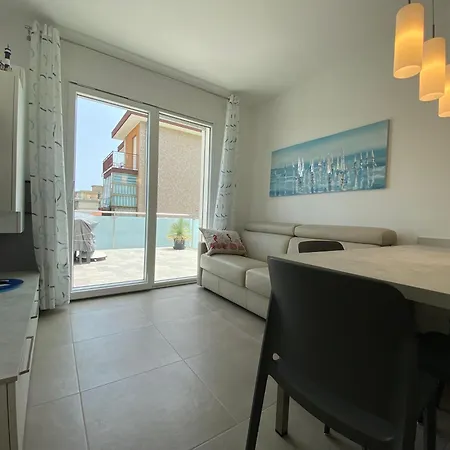 公寓 New Luxury With Pool In Borghetto 博尔盖托桑托斯皮里托