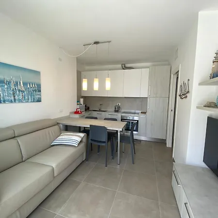 公寓 New Luxury With Pool In Borghetto *